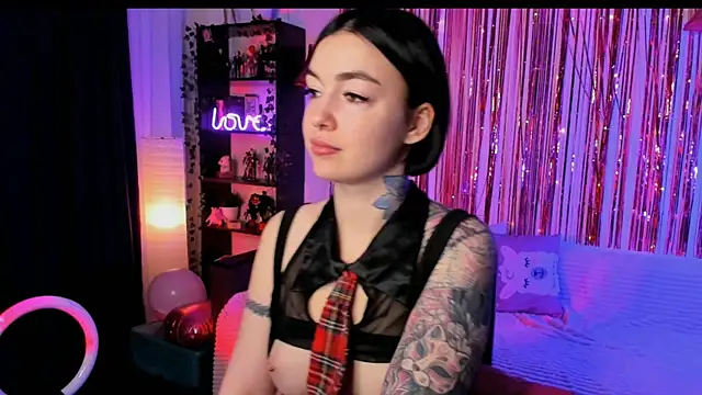 Magic Allie online show from October 2025 07:49:02 PM