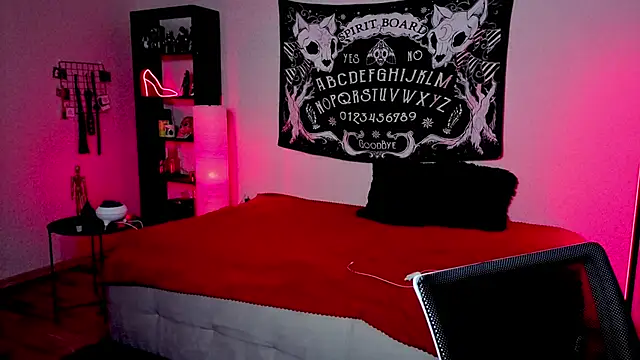 Magic Allie online show from April 2026 06:47:01 PM