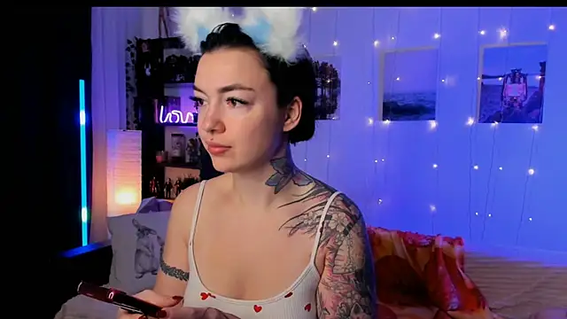 Magic Allie online show from December 2025 07:41:02 AM