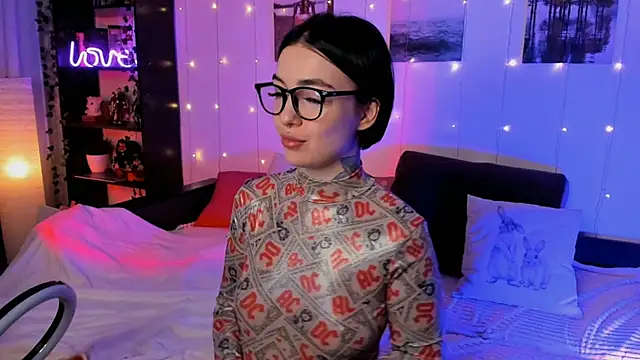 Magic Allie online show from September 2025 07:21:02 PM