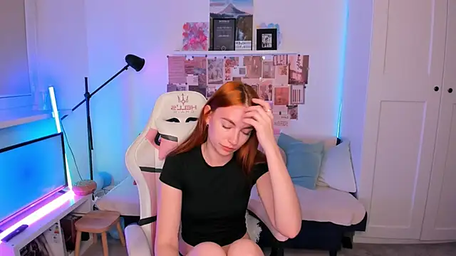 Mia Madden online show from May 2026 02:16:02 AM