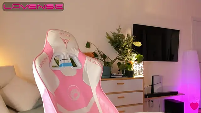 Mermaid Melody online show from November 2025 06:50:02 AM