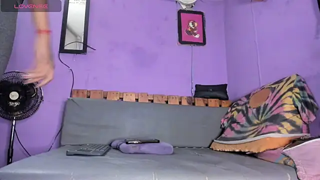 Snapshot of sexy-Bunny chatting on March 2026 09:44:02 PM sexy-Bunny online show from March 2026 09:44:02 PM