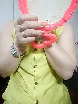 Snapshot of Rose_DiDi chatting on February 2025 12:01:02 PM Rose DiDi online show from February 2025 12:01:02 PM