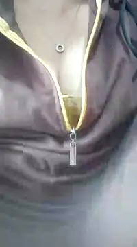 Snapshot of Rose_DiDi chatting on March 2025 03:58:01 AM Rose DiDi online show from March 2025 03:58:01 AM