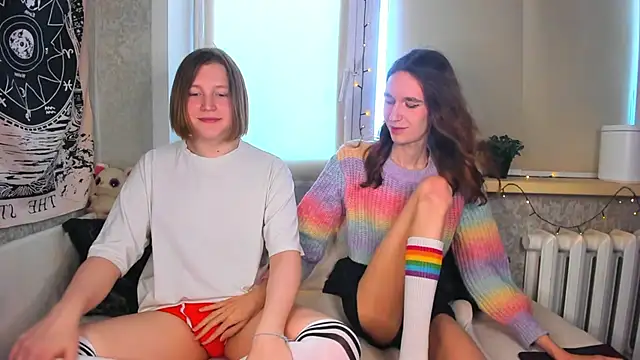 Snapshot of Calvin_and_Kevin chatting on December 2025 08:28:02 AM Calvin and Kevin online show from December 2025 08:28:02 AM