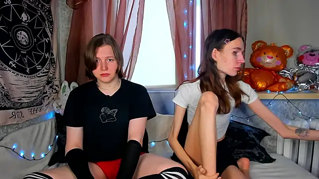 Snapshot of Calvin_and_Kevin chatting on February 2026 11:04:02 AM Calvin and Kevin online show from February 2026 11:04:02 AM