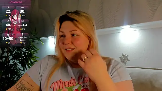 Ruth Oliver online show from December 2025 01:06:02 AM