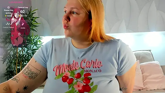 Ruth Oliver online show from November 2025 01:09:01 AM