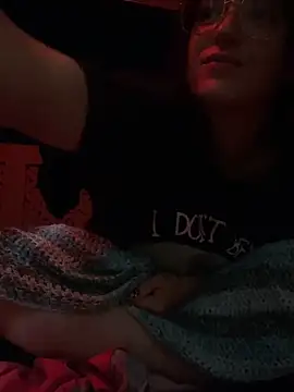 Snapshot of SafeinouterSpace chatting on December 2025 10:27:02 AM SafeinouterSpace online show from December 2025 10:27:02 AM