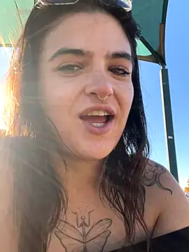 SafeinouterSpace online show from December 2025 10:15:02 PM