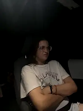 Snapshot of SafeinouterSpace chatting on November 2025 03:22:01 AM SafeinouterSpace online show from November 2025 03:22:01 AM