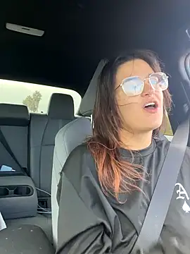 Snapshot of SafeinouterSpace chatting on November 2025 10:03:01 PM SafeinouterSpace online show from November 2025 10:03:01 PM