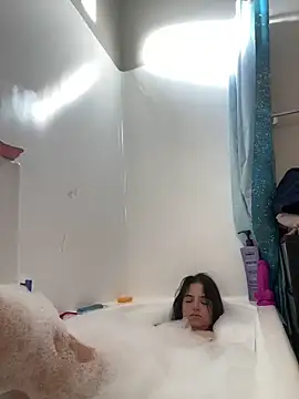 Snapshot of SafeinouterSpace chatting on December 2025 04:01:02 PM SafeinouterSpace online show from December 2025 04:01:02 PM