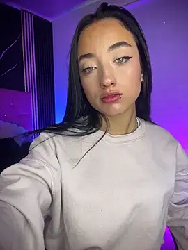 Ady 18 online show from April 2026 05:20:01 PM