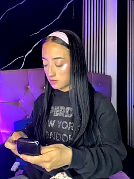 Snapshot of Ady_18 chatting on November 2025 07:07:01 PM Ady 18 online show from November 2025 07:07:01 PM