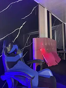 Snapshot of Ady_18 chatting on December 2025 07:15:02 PM Ady 18 online show from December 2025 07:15:02 PM