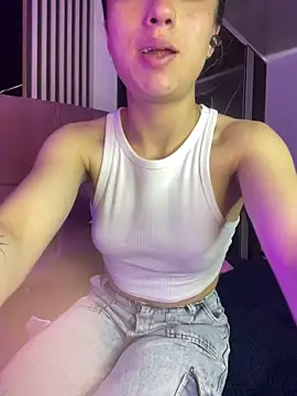 Snapshot of Ady_18 chatting on October 2025 04:59:02 PM Ady 18 online show from October 2025 04:59:02 PM