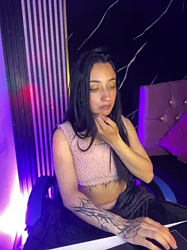 Snapshot of Ady_18 chatting on November 2025 08:19:01 PM Ady 18 online show from November 2025 08:19:01 PM