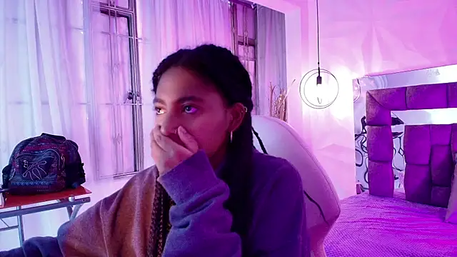 Snapshot of Queen_perla_ chatting on June 2026 12:55:02 PM Queen perla online show from June 2026 12:55:02 PM