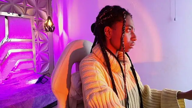 Queen perla  online show from March 2026 12:13:02 PM