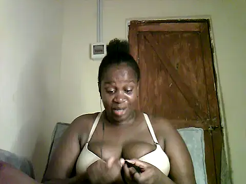 Snapshot of Sexy_valentine001 chatting on October 2025 11:40:03 PM Sexy valentine001 online show from October 2025 11:40:03 PM