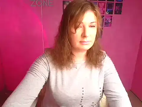 Lissmilf online show from November 2025 01:00:01 PM