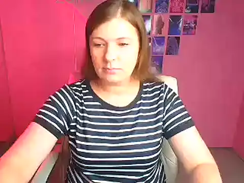 Snapshot of Lissmilf chatting on June 2026 11:43:01 AM Lissmilf online show from June 2026 11:43:01 AM