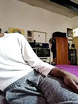 KeptupInosine online show from February 2026 12:49:01 PM