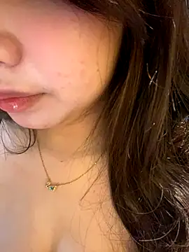 Hotellinh12 online show from September 2025 04:57:02 PM