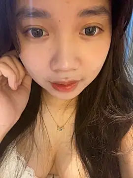 Hotellinh12 online show from October 2025 01:12:02 PM