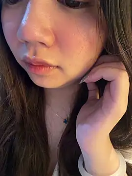 Hotellinh12 online show from April 2026 04:19:01 PM
