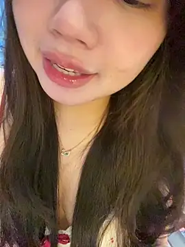 Hotellinh12 online show from October 2025 04:32:02 PM