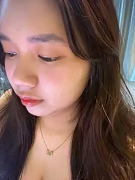 Hotellinh12 online show from September 2025 04:34:02 PM