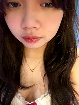 Hotellinh12 online show from September 2025 04:24:02 PM