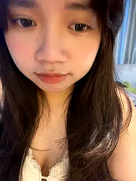 Hotellinh12 online show from September 2025 04:39:02 PM