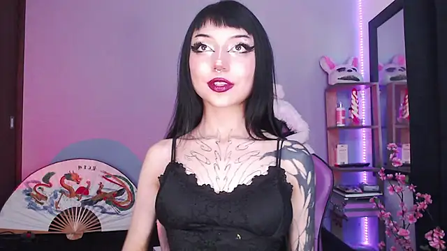 Snapshot of catipetite chatting on March 2025 03:52:01 AM catipetite online show from March 2025 03:52:01 AM