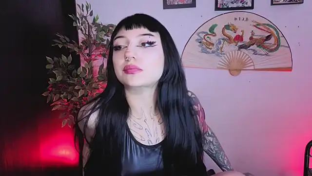Snapshot of catipetite chatting on June 2026 01:17:02 PM catipetite online show from June 2026 01:17:02 PM