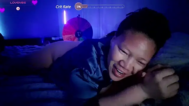 Milfshakecafe online show from March 2025 02:02:01 PM