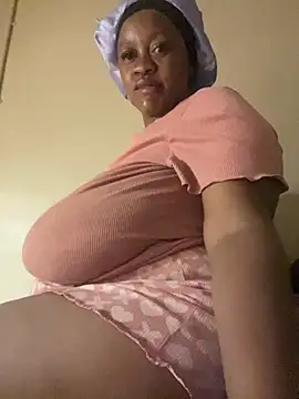 Chubbykarisma27 online show from March 2025 07:59:02 PM