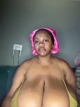 Chubbykarisma27 online show from September 2025 05:14:02 AM