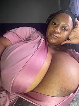 Chubbykarisma27 online show from May 2026 02:05:01 PM
