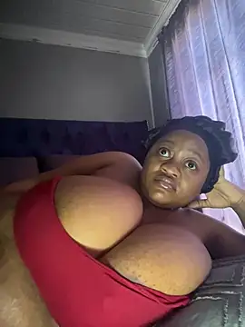 Chubbykarisma27 online show from July 2026 01:20:01 PM