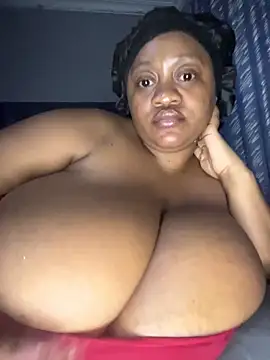 Chubbykarisma27 online show from June 2026 04:19:02 PM