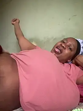 Chubbykarisma27 online show from November 2025 08:19:02 AM