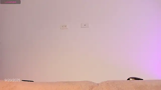 Angel camm online show from September 2025 04:17:01 AM