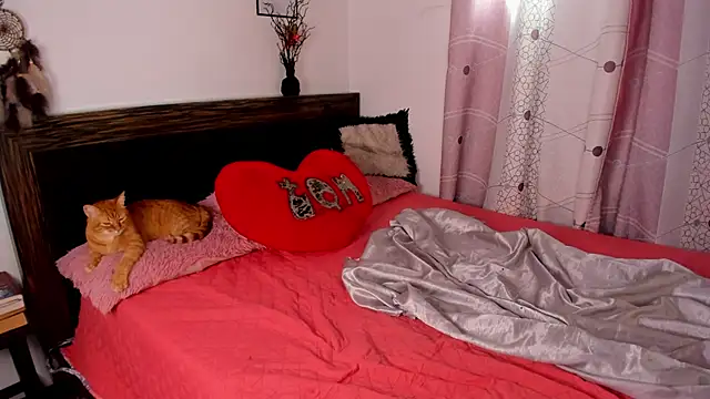  Selene 1111 online show from February 2025 07:44:01 PM