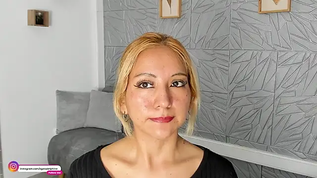 agatadelphine online show from March 2026 01:27:02 PM