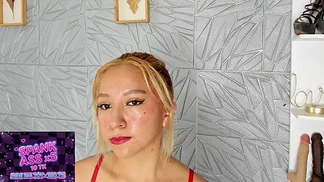 agatadelphine online show from April 2026 01:15:02 PM