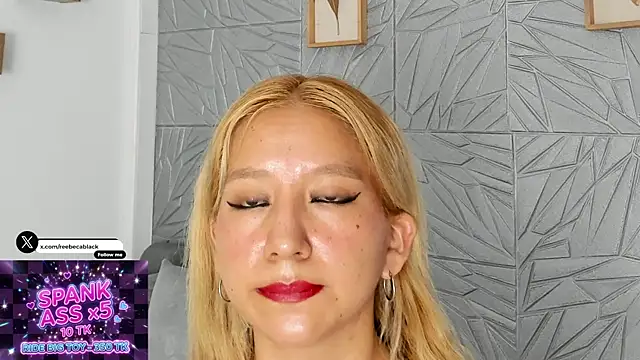 agatadelphine online show from May 2026 01:09:02 PM
